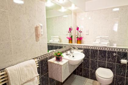 Belvedere Hotel Parnell Square - image 3
