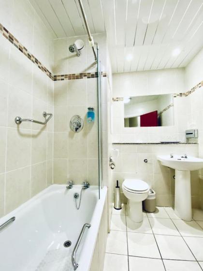 Beresford Hotel - image 10