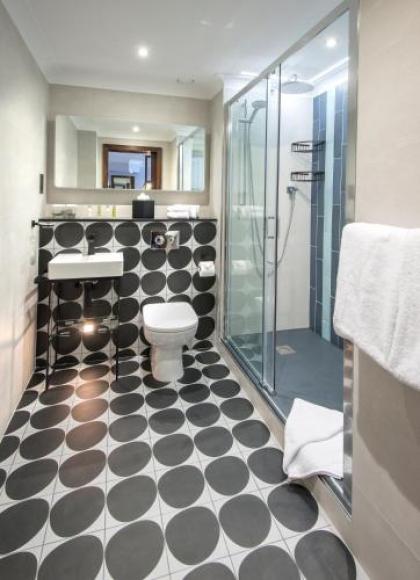 Arthaus Hotel - image 8