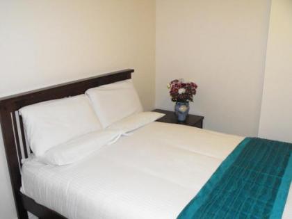 Hazelbrook Lodge - image 13