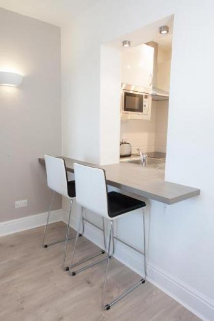 Temple Bar Essex Apartments - image 4