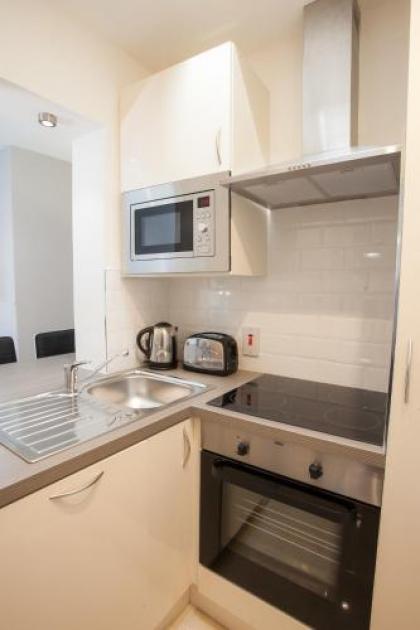Temple Bar Essex Apartments - image 5