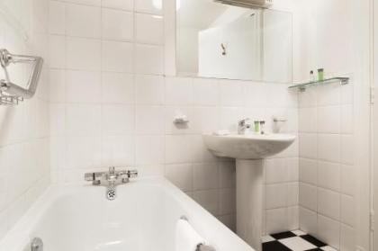 The Camden Street Hotel - image 4