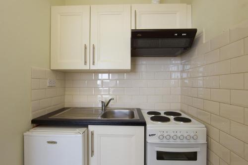 Glencourt Apartments - image 3
