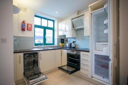 Temple Bar District Apartments - image 17