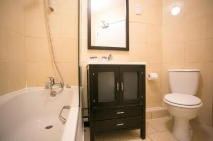 Temple Bar District Apartments - image 18
