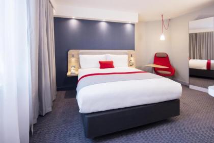 Holiday Inn Express Dublin City Centre - image 13