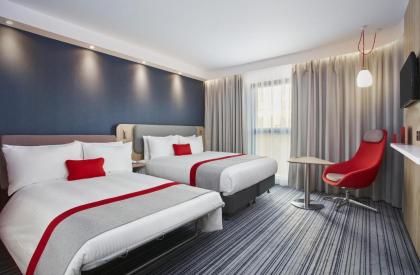 Holiday Inn Express Dublin City Centre - image 18