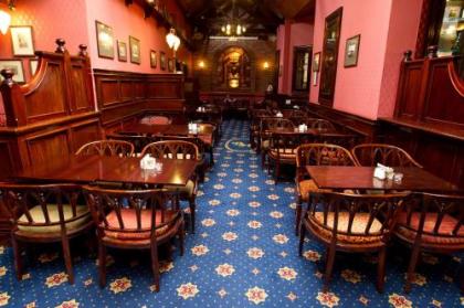 Beaumont House - image 12