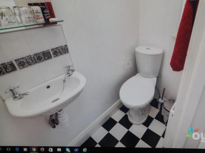 Parkway Guesthouse - image 14