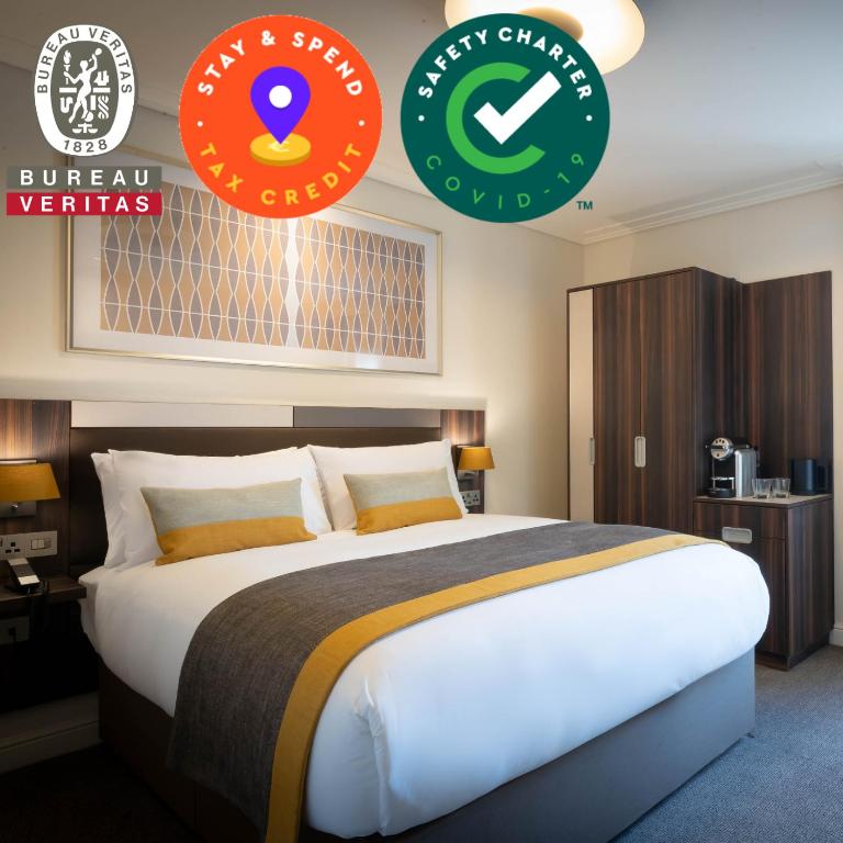 Hotel 7 - main image