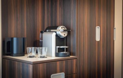 Hotel 7 - image 16
