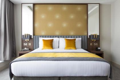 Iveagh Garden Hotel - image 12