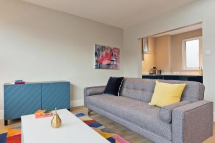 Temple Bar Crown Square Apartments - image 16