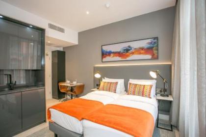 Grafton Street Studios by City Break Apartments - image 12