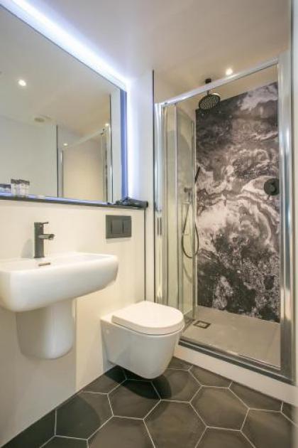 Grafton Street Studios by City Break Apartments - image 17