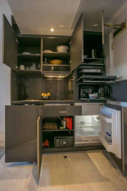 Grafton Street Studios by City Break Apartments - image 20