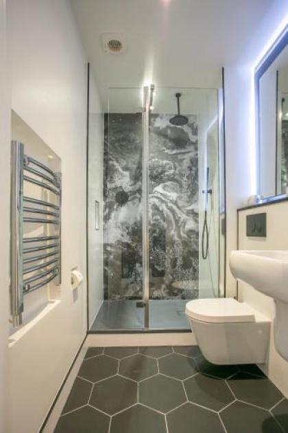 Grafton Street Studios by City Break Apartments - image 4