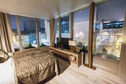 Clarendon Suites - image 11