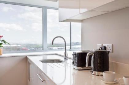 Metro Apartments Dublin Airport - image 10
