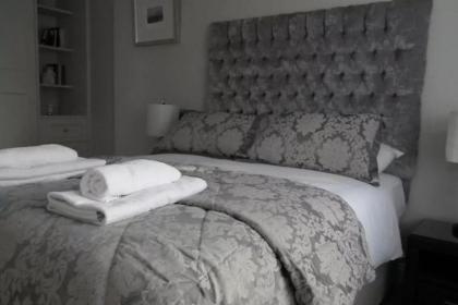 2 Bed Home near the RDS Arena - image 14