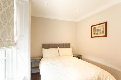 Molloys Apartments - image 14