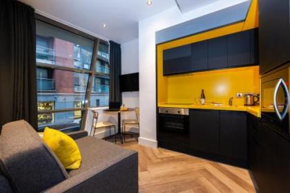 Staycity Aparthotels Dublin Castle - image 2