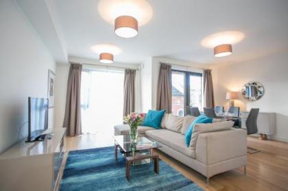 Grand Canal Square Apartments - image 10