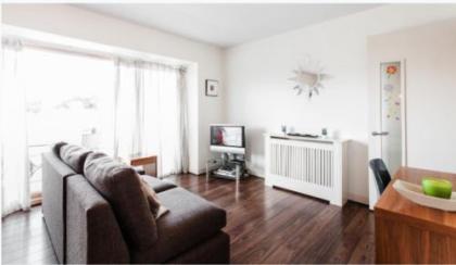Grand Canal Square Apartments - image 5