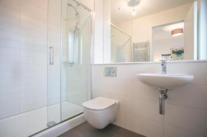 Grand Canal Square Apartments - image 7