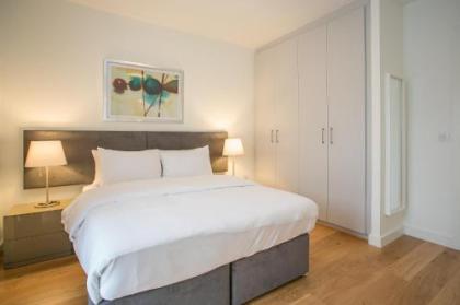 Grand Canal Square Apartments - image 8