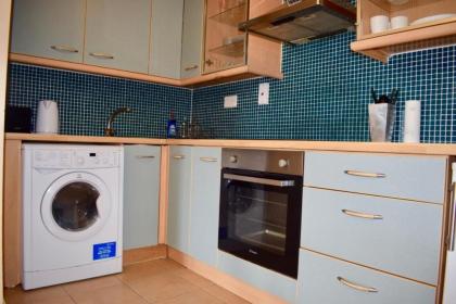 2 Bedroom Apartment Beside Merrion Square - image 9