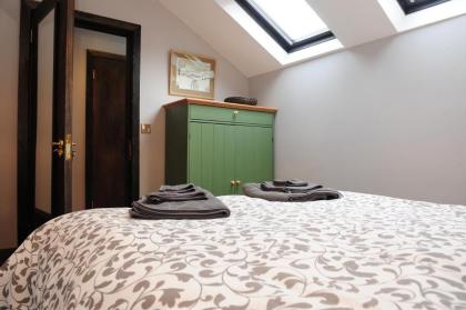 Talbot Coach House - image 22