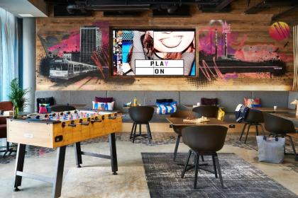 Moxy Dublin City - image 12
