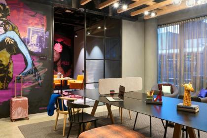 Moxy Dublin City - image 15