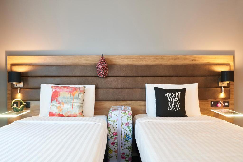 Moxy Dublin City - image 4