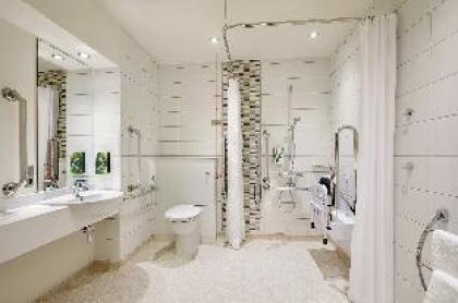 Premier Inn Dublin Airport - image 9