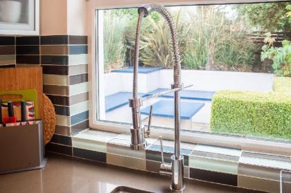 Rugby Lodge 3 Bedrooms Dublin - image 18