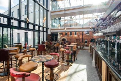 Keavan's Port Hotel  Dublin - image 21