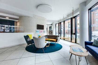 Yugo Explore - Kavanagh Court - image 12