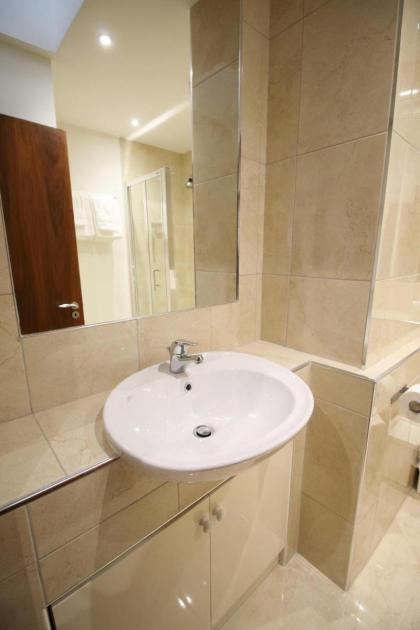 Parnell Boulevard Apartments - image 19