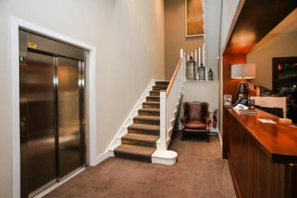 Gleesons Townhouse Booterstown - image 15