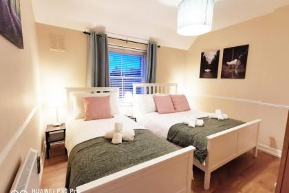 Very Central 1bed new refurbish - image 3