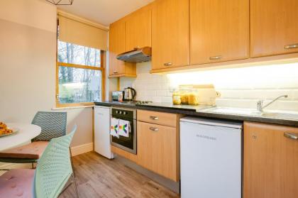 Griffith Halls of Residence - image 8