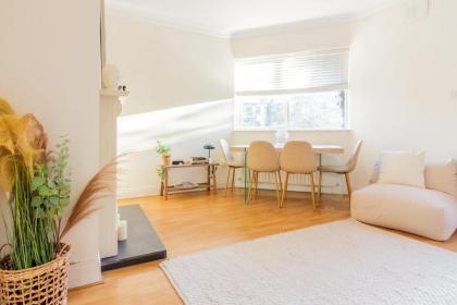 GuestReady - Tranquil retreat in Chapelizod - image 20