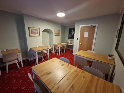 Lyndon Guesthouse - image 18