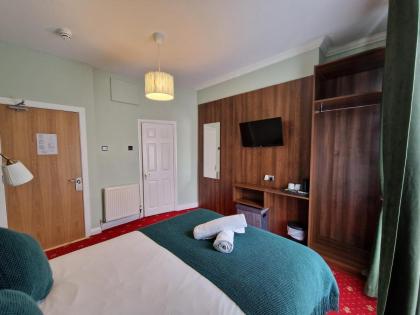 Lyndon Guesthouse - image 20