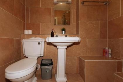 Cosy 2BD Flat in the City Centre - Temple Bar - image 16
