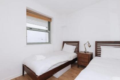 Cosy 2BD Flat in the City Centre - Temple Bar - image 9