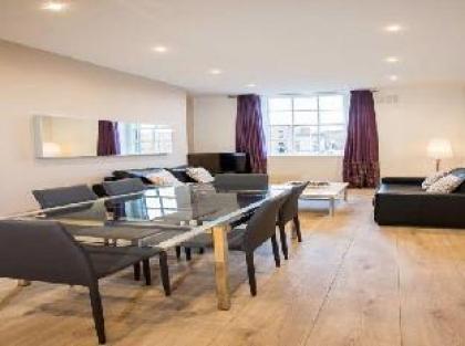 Temple Bar Wellington Quay Apartments - image 3